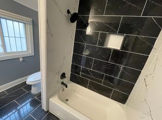 3544 W 62nd St UNIT 2, Cleveland, OH