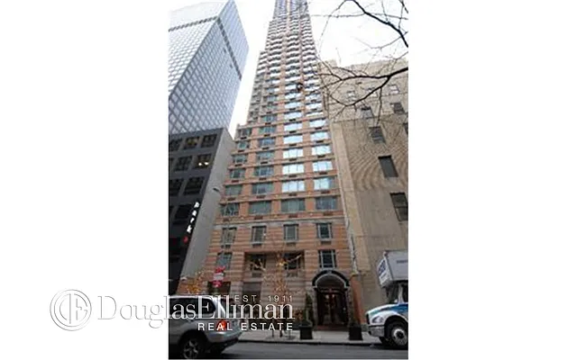 Sold by Douglas Elliman | media 23