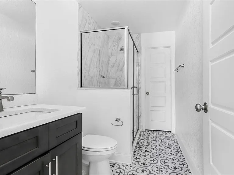 349 Honey Bee Ln — Photo 13