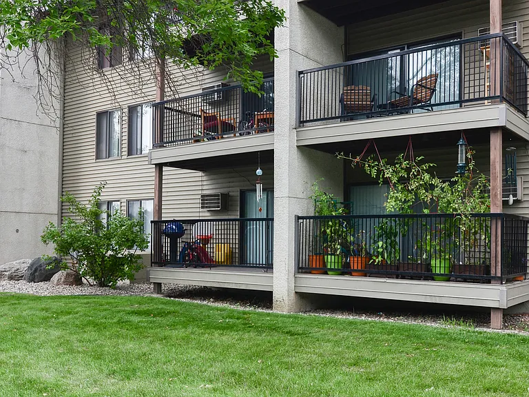 Tower Hills West — Photo 4