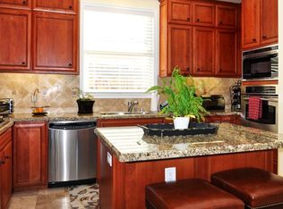 426 Narcissus Ave #1, Corona Del Mar, CA 92625