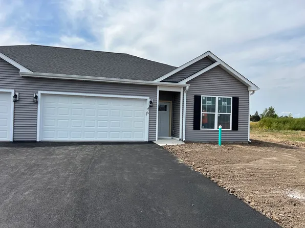 475 S Preston St, Cortland, IL 60112