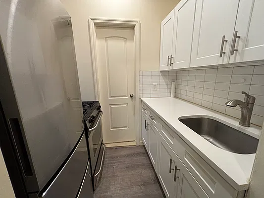 Kitchen, photo 1