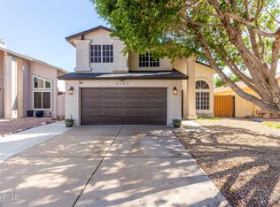 3721 W Cielo Grande, Glendale, AZ 85310