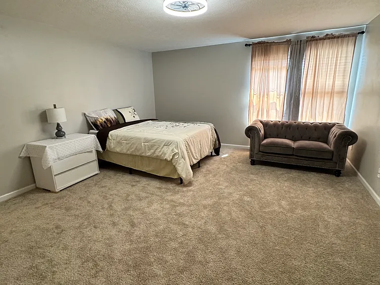 213 Carrowmoore Dr — Photo 14