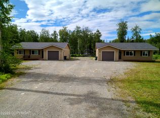 8121 E Snow Cave Cir, Wasilla, AK 99654