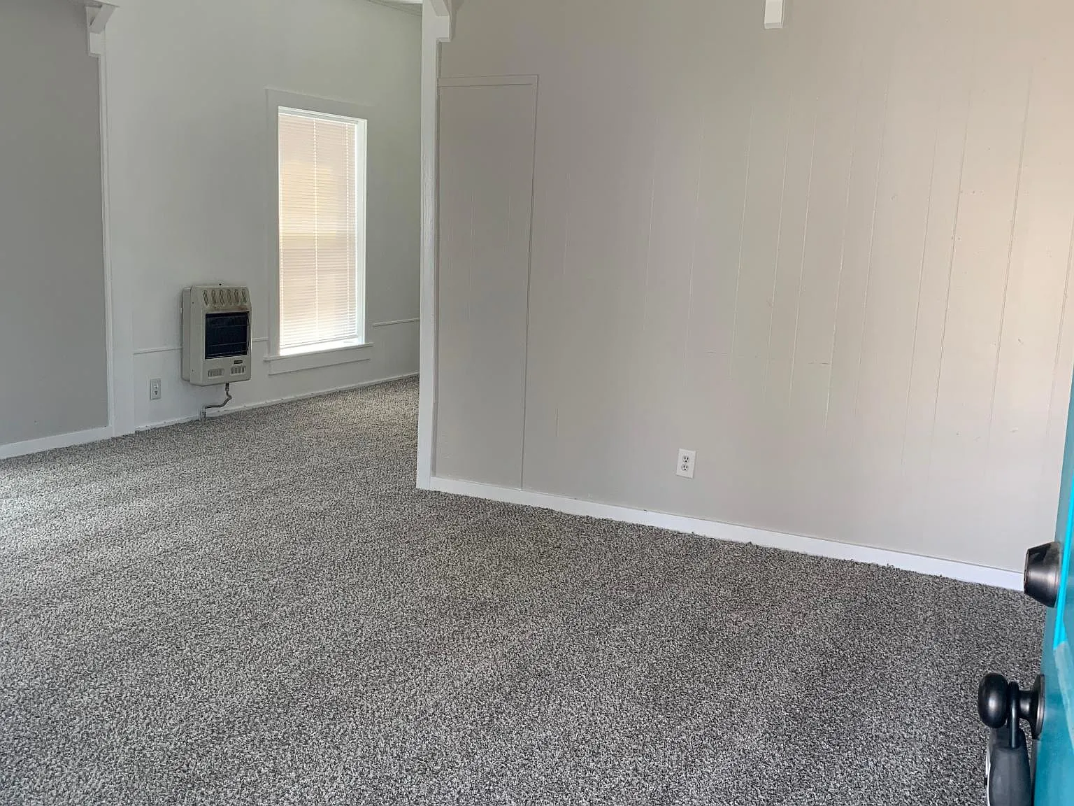 426 E Gray St — Photo 1