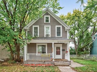 895 Rose Ave E, Saint Paul, MN 55106