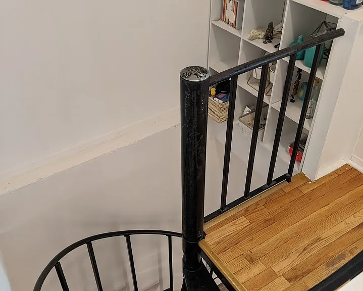 684 De Graw St #1 — Photo 10