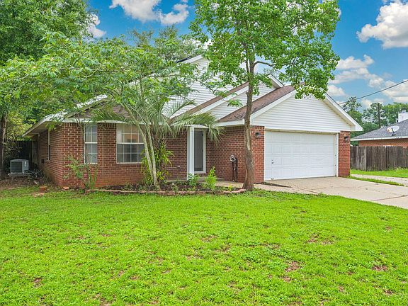 3rd image of 6730 High Knoll Ct