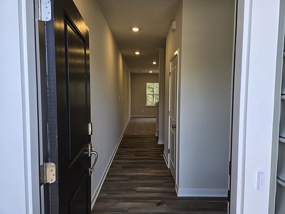 3rd image of 6025 Crosswinds Blvd
