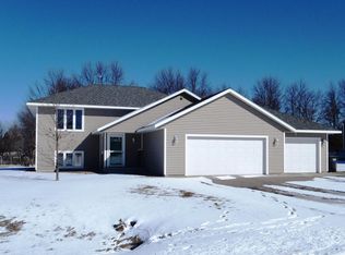 2617 Burgen Ln SE, Alexandria, MN 56308