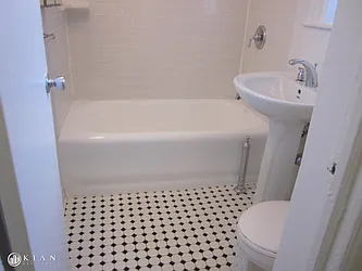 Rented by Kian Realty