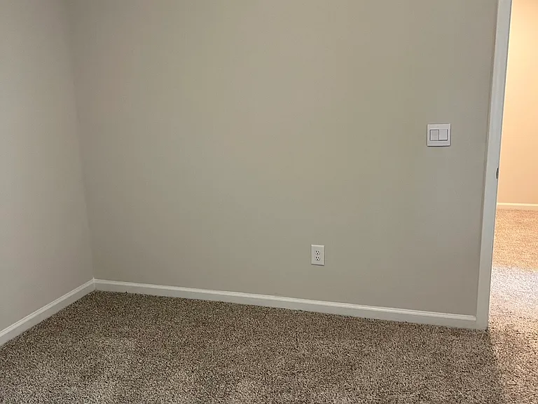 1455 Villageside Ct — Photo 9