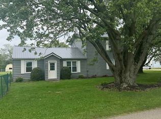 70558 Windsor St, Nappanee, IN 46550