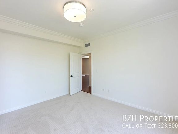 2nd image of 9401 Alcott St APT 204
