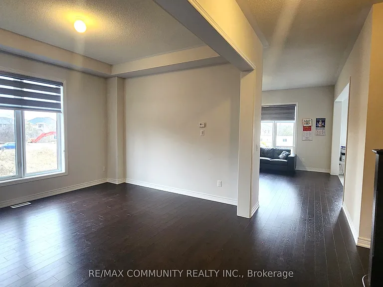 58 Catering Rd #MAIN — Photo 6