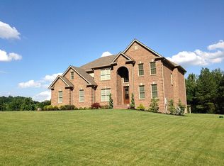 106 Cottonwood Ct, Pikeville, KY 41501