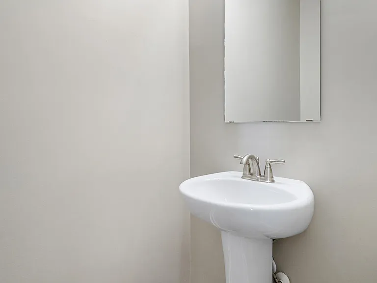 207 Shallowbag Bay Ln — Photo 3