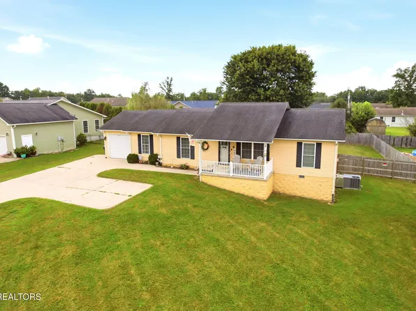 1035 Cook Rd, Crossville, TN 38555