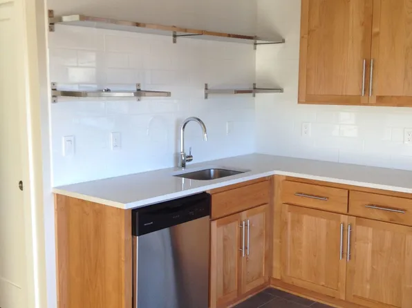 6110 SE 52nd Ave, Portland, OR 97206