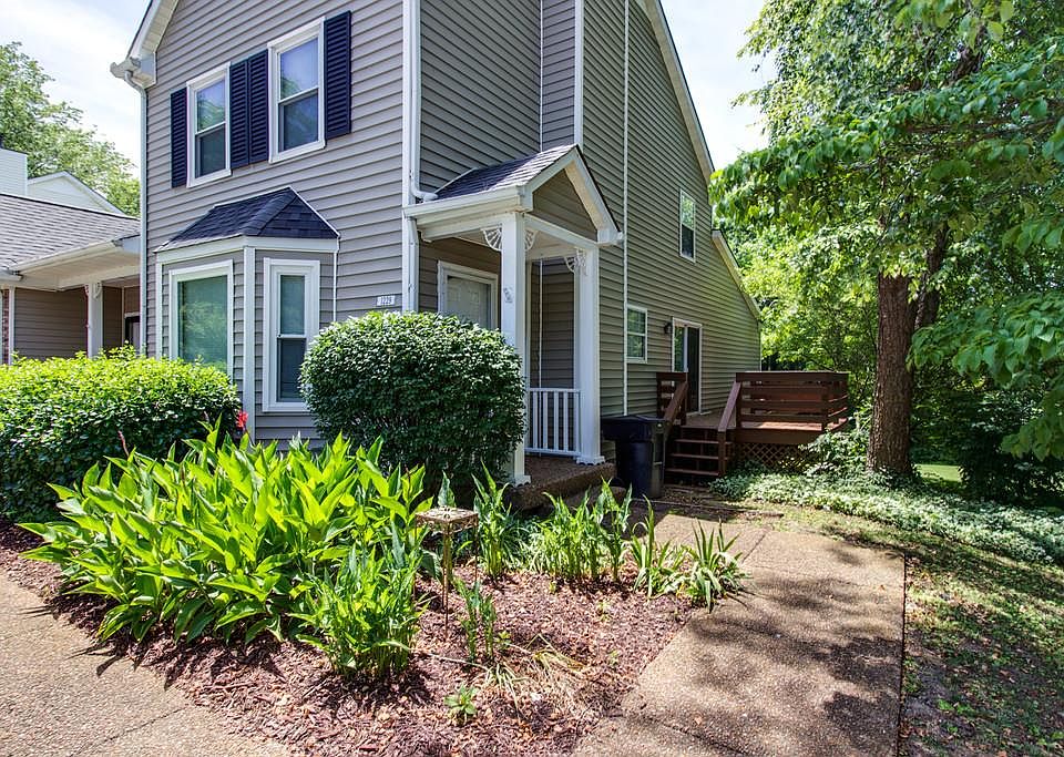 1st image of 1229 Carriage Park Dr