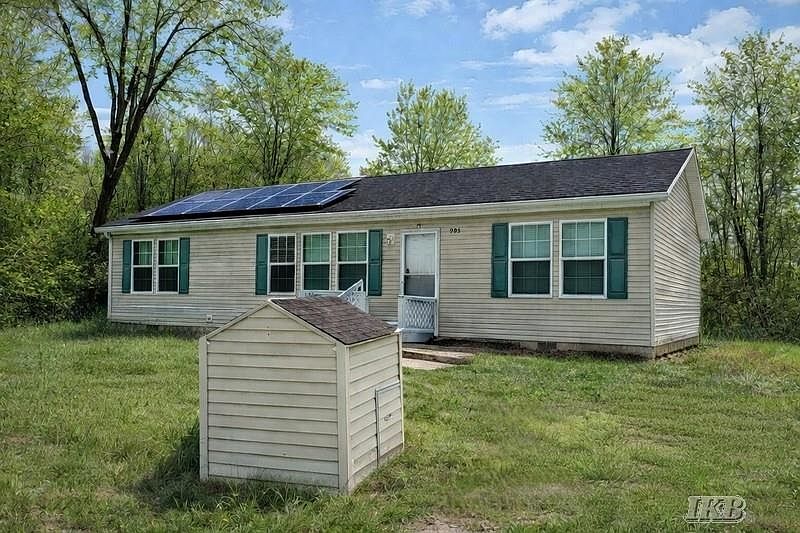 1st image of 993 Easton Rd