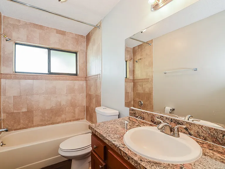 321 Alba Ln — Photo 15