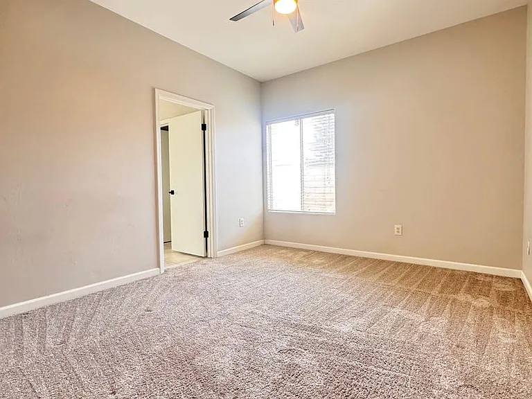 9131 Anchor Island Ct — Photo 8