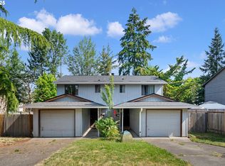 6025 SW Cherryhill Dr, Beaverton, OR 97008