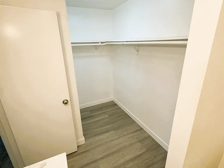Casa Mar Vista Apartments — Photo 17