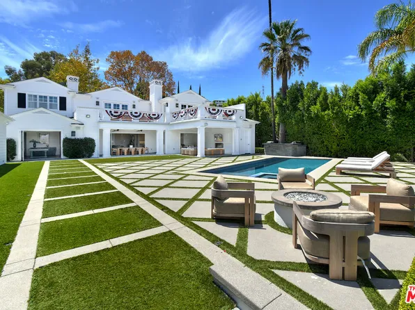 4760 Amigo Ave, Tarzana, CA 91356