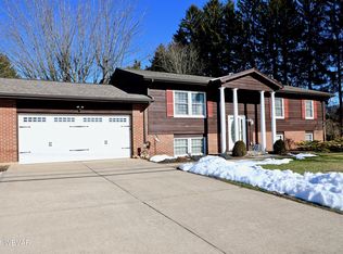 2142 Mill Ln, Williamsport, PA 17701