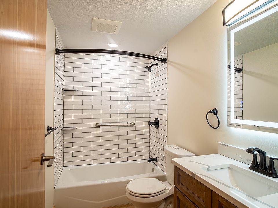 1st image of 58 Freeman Dr #11