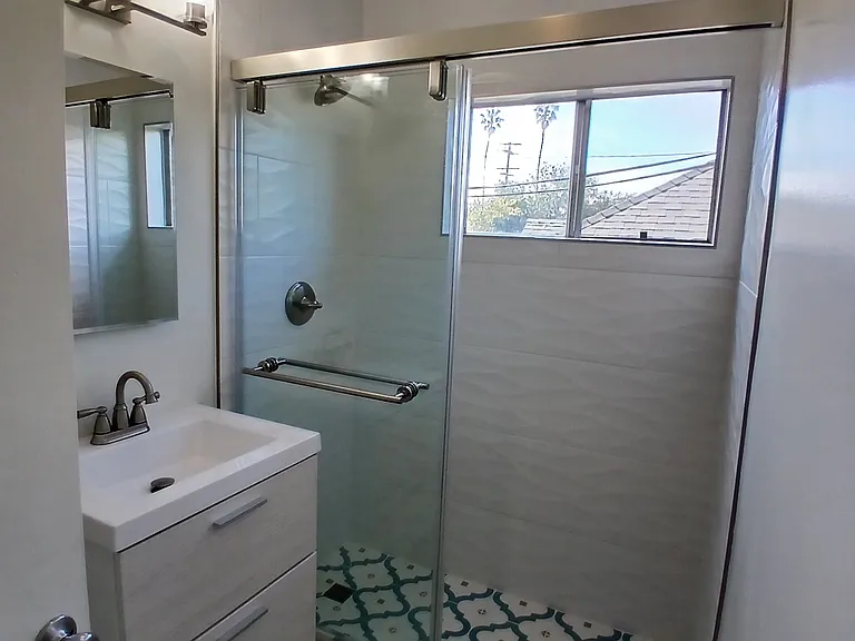 317 Walnut Ave #6 — Photo 27