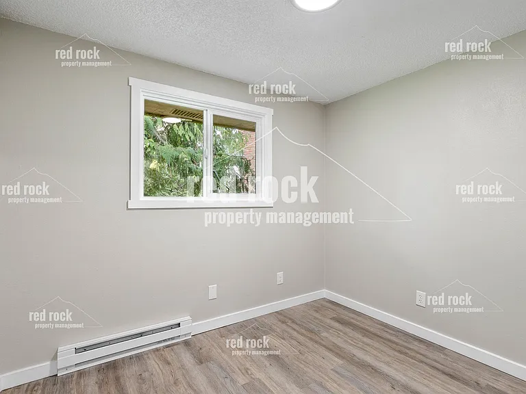 2422 E Diamond Ave #1 — Photo 18