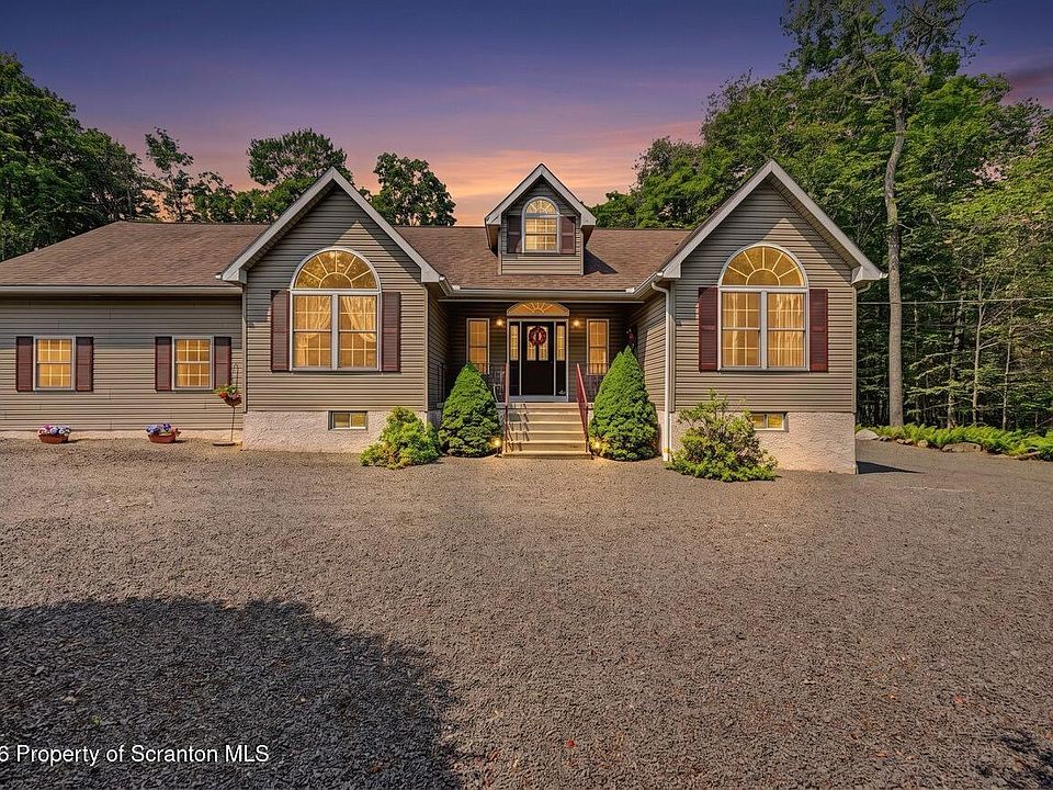 1st image of 171 Delbert Dr