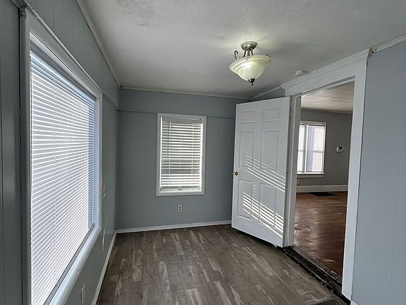 5th image of 1829 Frances Ave