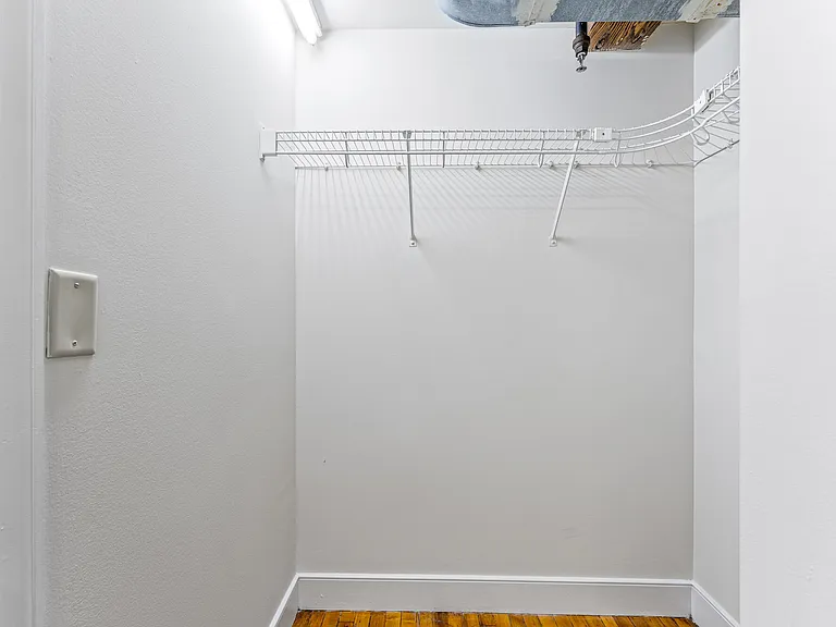 Cigar Lofts — Photo 26