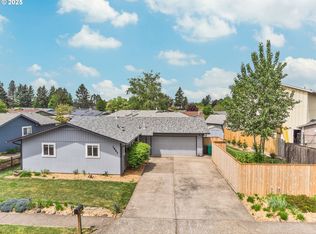 1557 NE Vista Way, Gresham, OR 97030