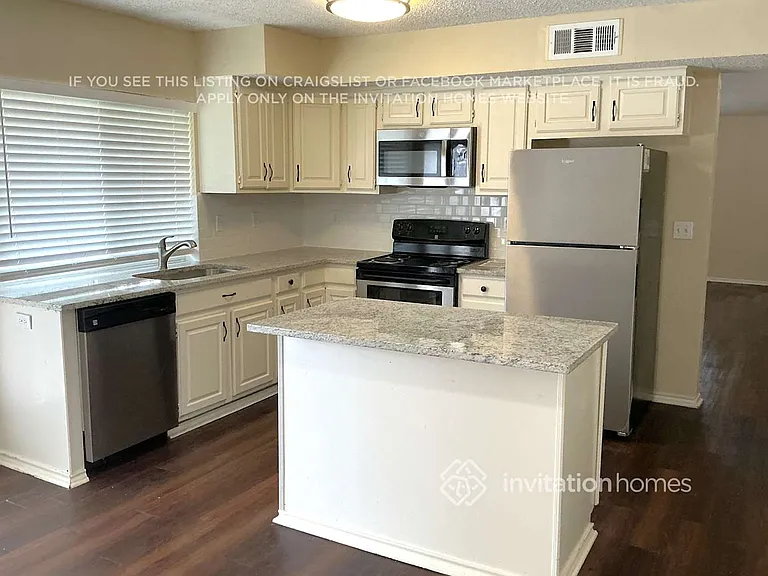 1716 Delaford Pl — Photo 7