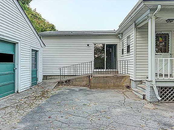4th image of 26 Eddy St
