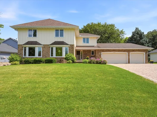 16015 46th Ave N, Plymouth, MN 55446