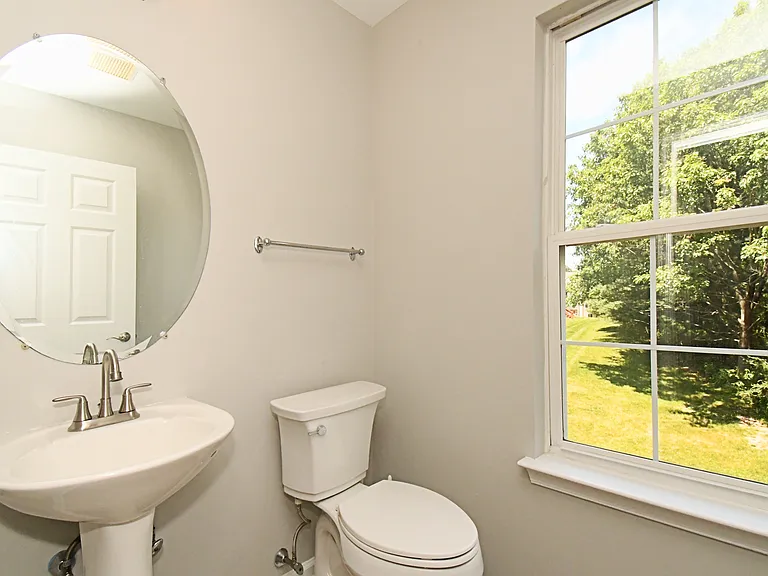 18 Norsham Way #1 — Photo 13