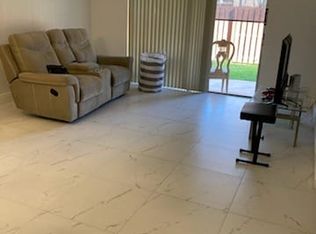 11239 SW 88th St #114E, Miami, FL 33173
