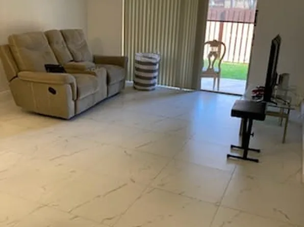 11239 SW 88th St #114E, Miami, FL 33173