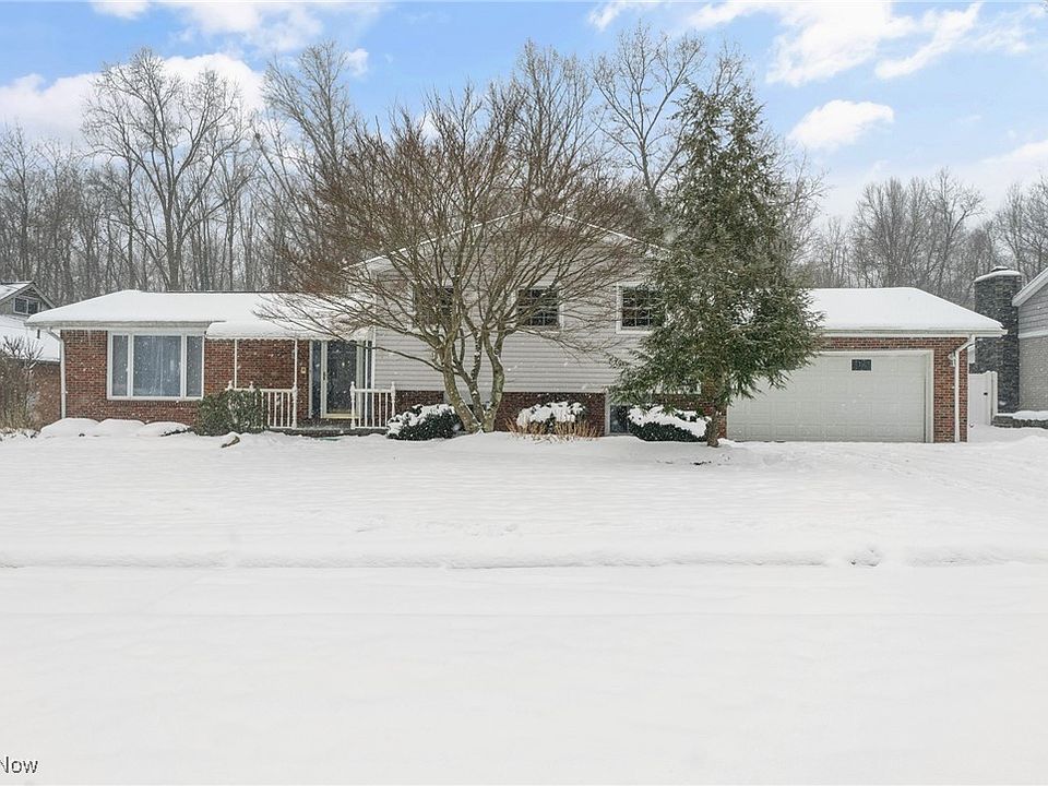 1st image of 2832 Citadel Dr NE
