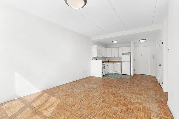 Rented by Compass | media 12