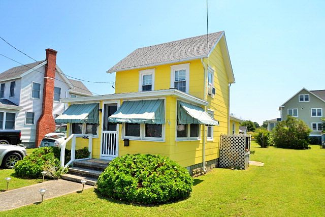 1st image of 3180 Main St