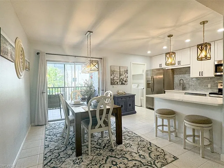 788 Park Shore Dr #D27 — Photo 15